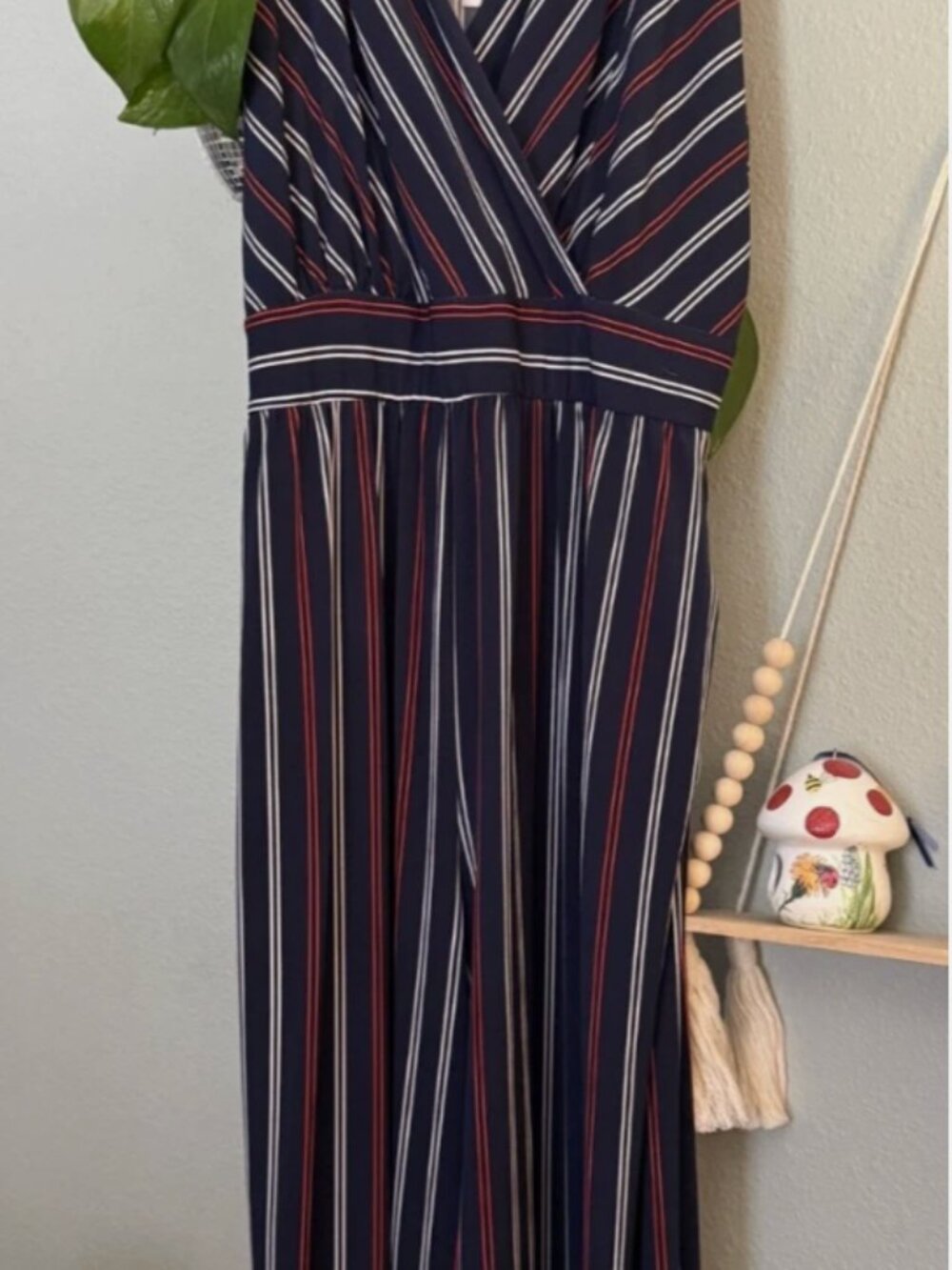 Kaileigh Women's XL Navy Striped Sleeveless Wide Leg Jumpsuit EUC